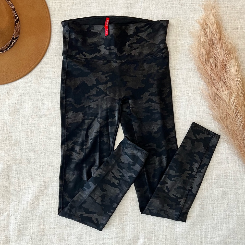SPANX leggings